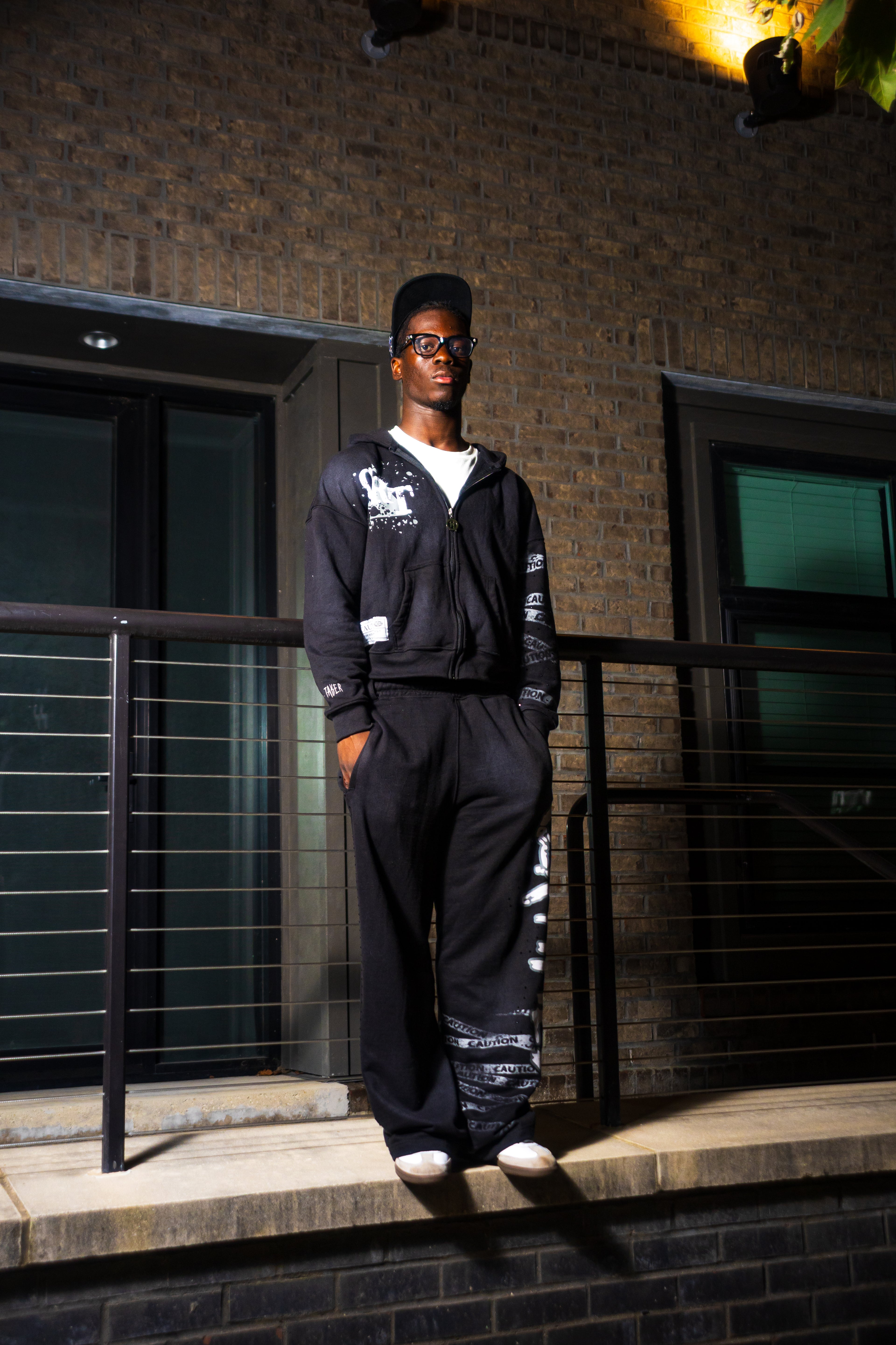 CAUTION ONYX HOODIE
