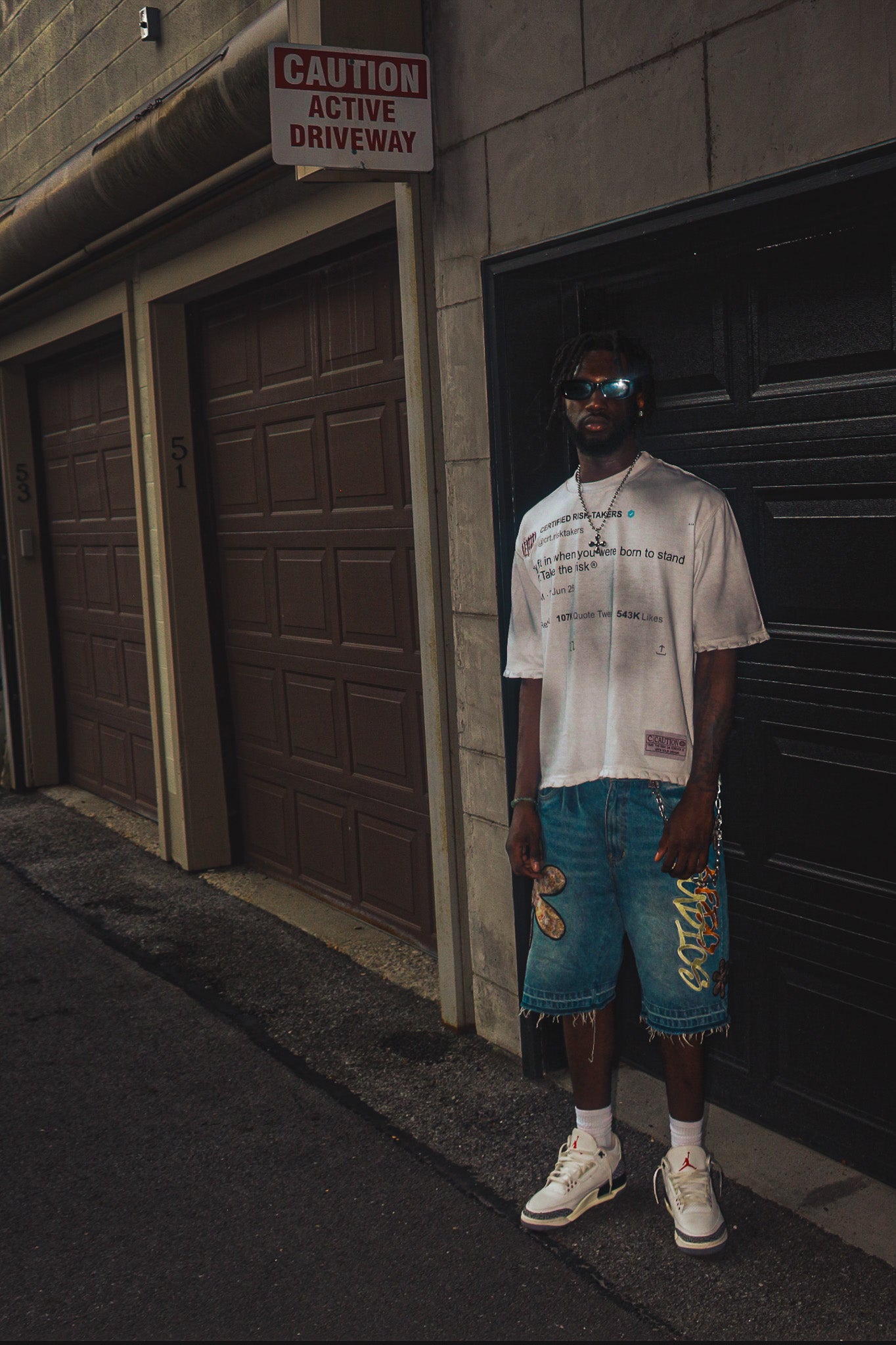 CERTIFIED ACID WASH STATEMENT TEE